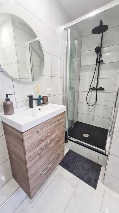 Le Petit Cosy /Proche Disney - Paris / Wifi - Netflix Apartamento Meaux Exterior foto